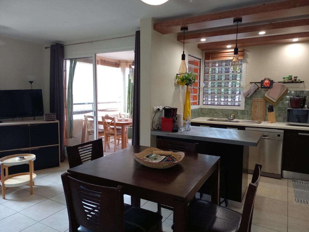 Bel Appartement Avec Terrasse Proche Des Plages Saint-Gilles Les Bains Exterior photo